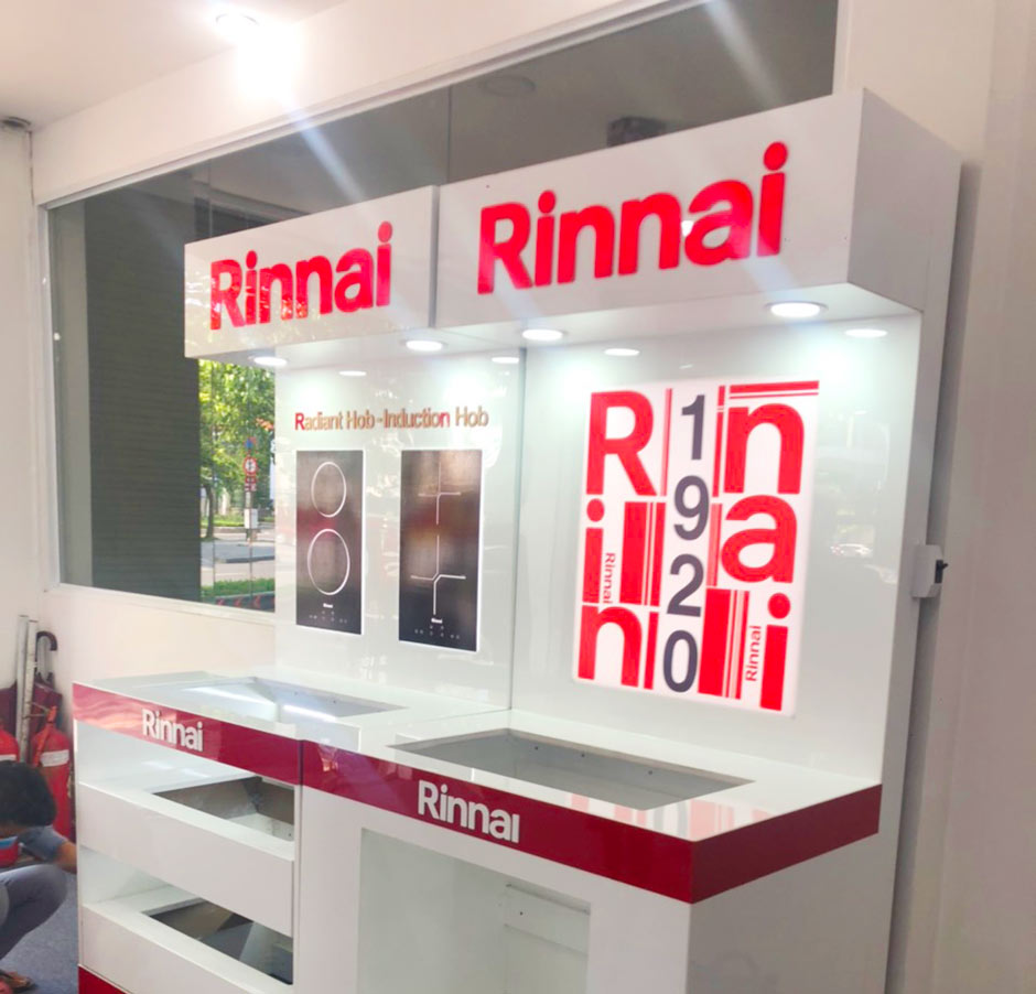 thi công hệ thống showroom bếp rinna