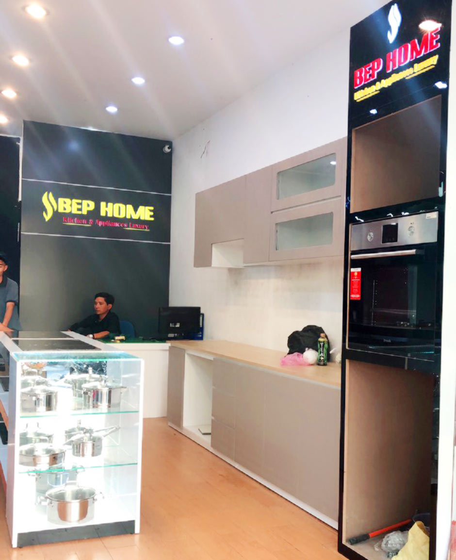 thi công showroom bếp home